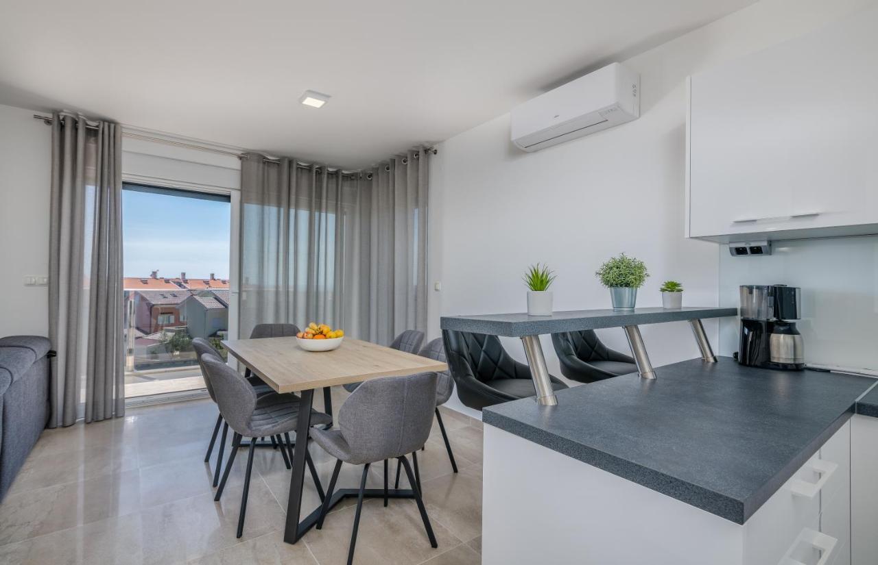 Appartment Divine Krk Town Luaran gambar