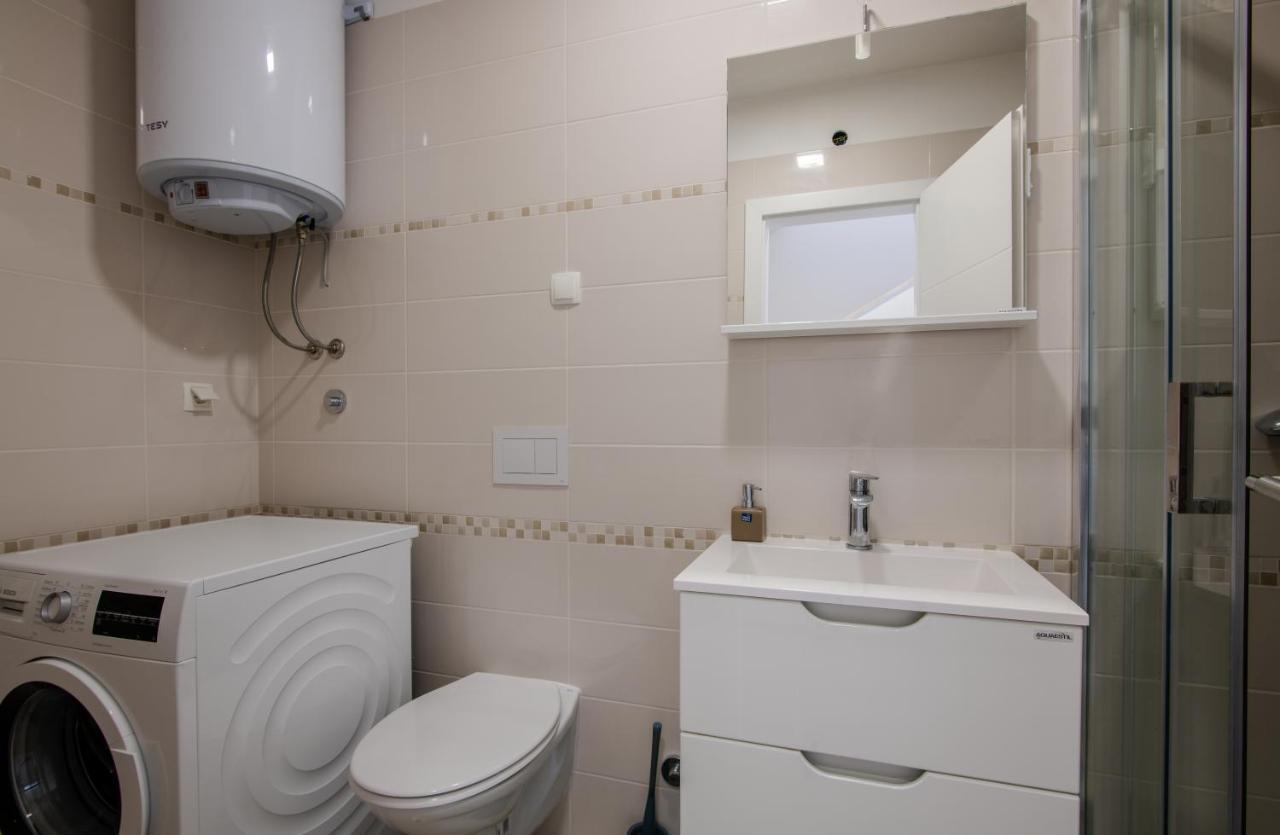 Appartment Divine Krk Town Luaran gambar